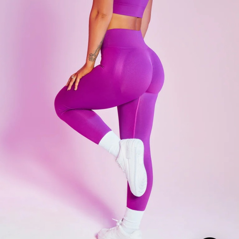 Bo+Tee Superset Leggings